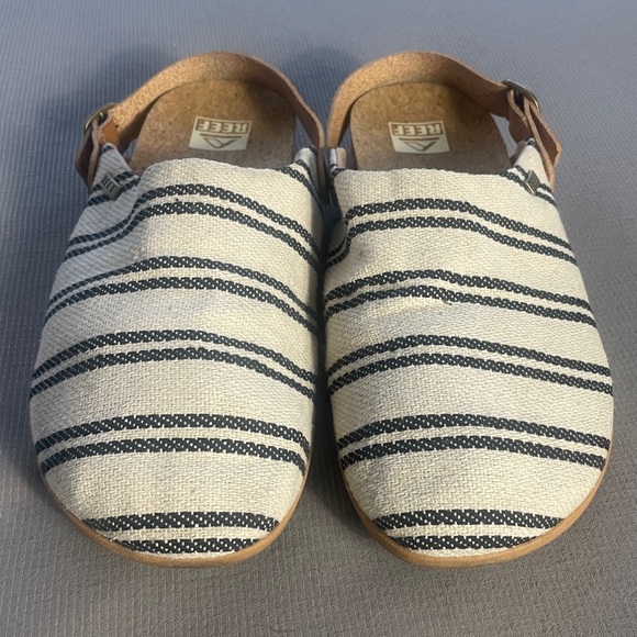Reef Women's Cushion Sage TX  Black and White Striped Clogs Size 9 - Picture 2 of 10